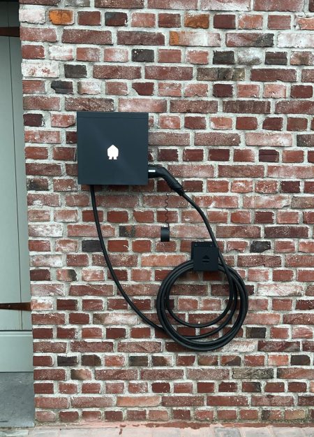 zwarte laadpaal slim belgisch smappee ev wall black vaste laadkabel 8 meter belgisch duurzaam